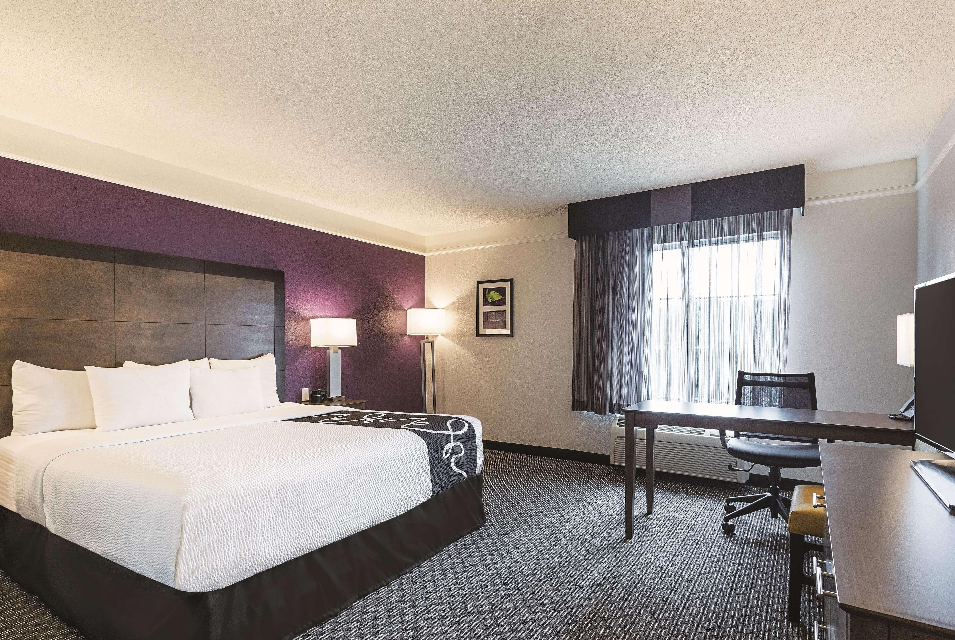 La Quinta By Wyndham Dallas Plano West Экстерьер фото